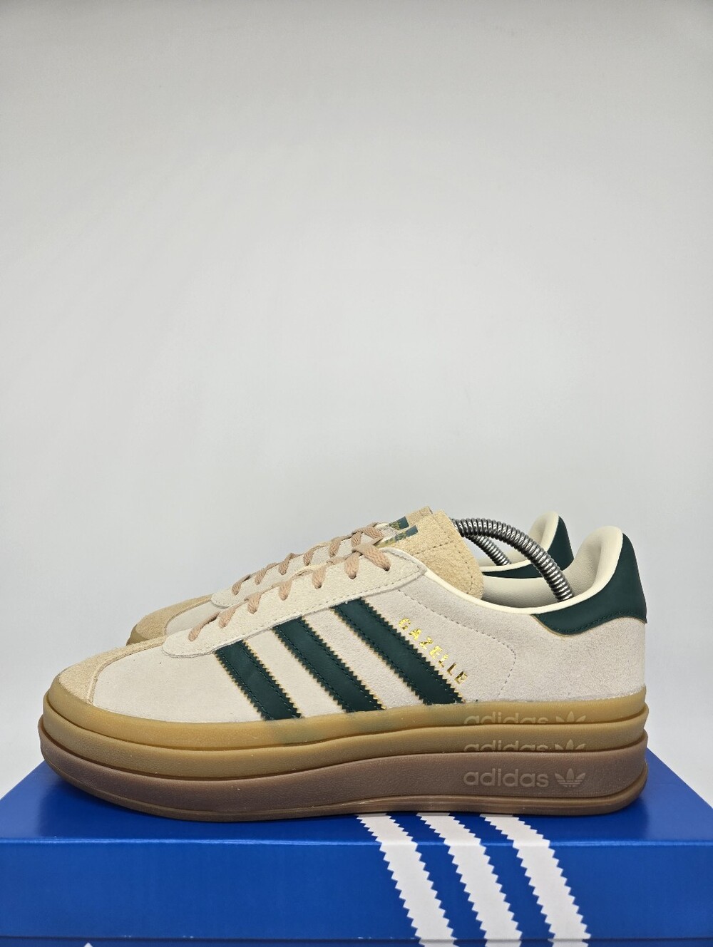 adidas Women's Gazelle Bold ID7056 Cream Collegiate Green Shoes Size 10.5